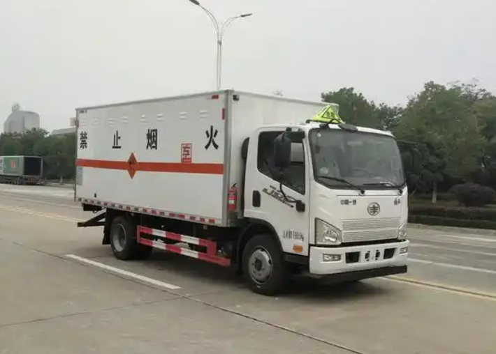 曹县爆破器材运输车可以上高速吗？